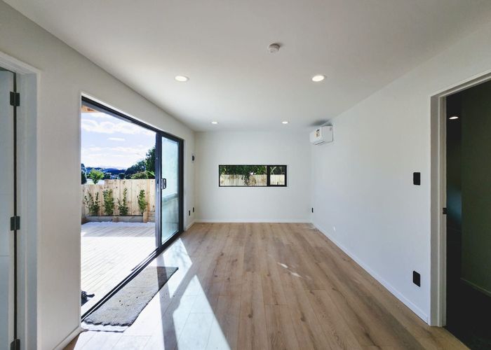  at 1/2 Embling Place, Eastern Beach, Manukau City, Auckland