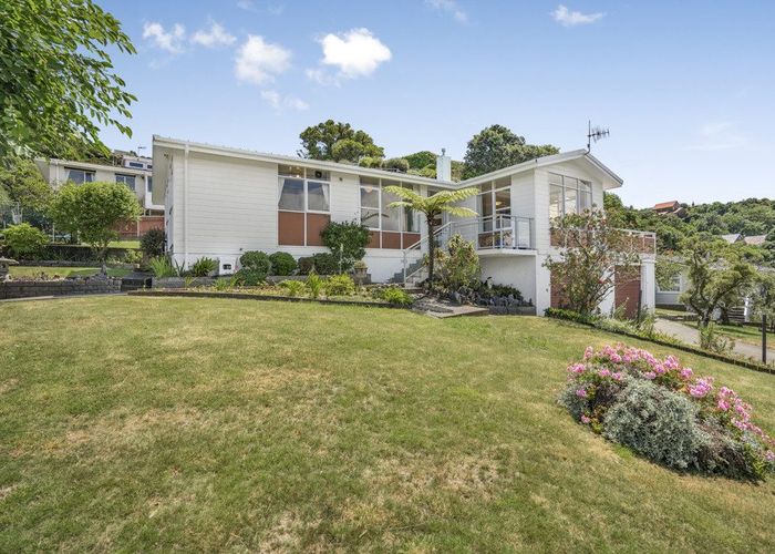  at 36 Dowse Drive, Maungaraki, Lower Hutt