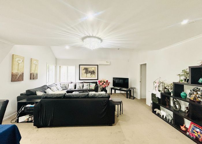  at 26A Chesley Place, Half Moon Bay, Manukau City, Auckland