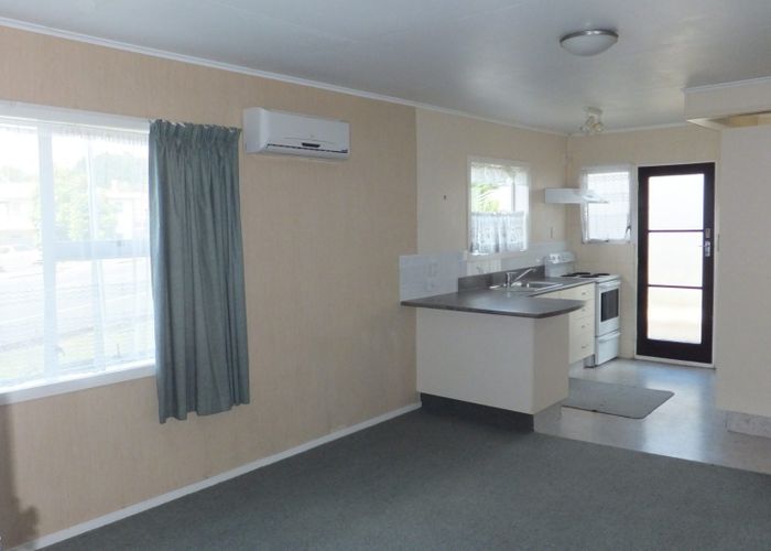  at 1/84 Lake Road, Frankton, Hamilton, Waikato
