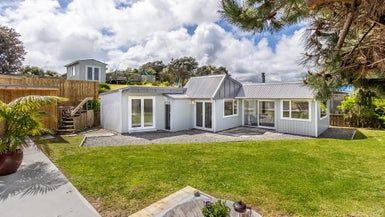  at 3B Kowhai Street, Otaki Beach, Otaki