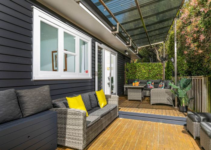  at 109 Browns Bay Road, Browns Bay, North Shore City, Auckland