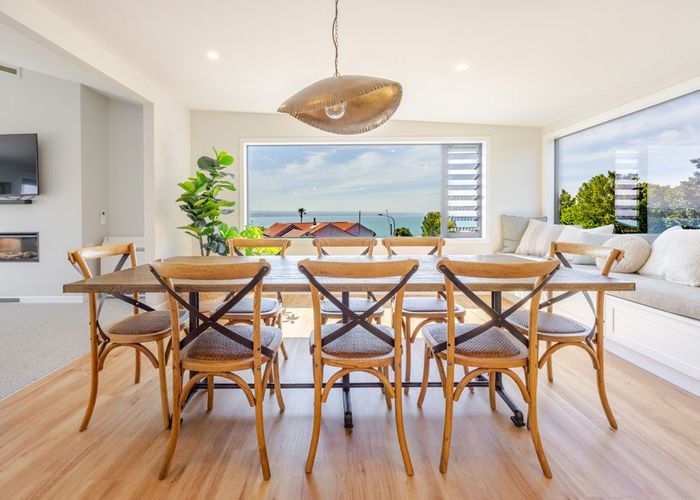  at 17 Roslyn Road, Bluff Hill, Napier, Hawke's Bay