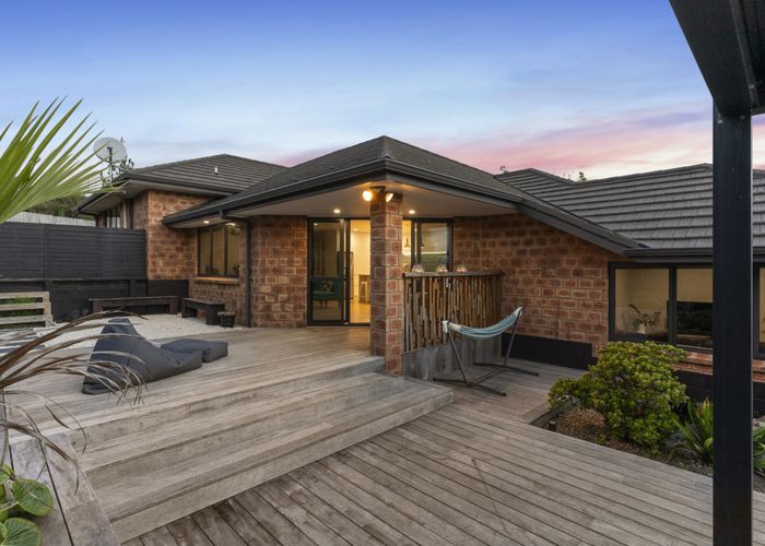  at 28 The Close, Greenhithe, Auckland