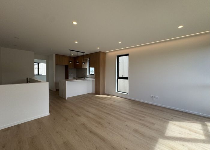  at 202b Henwood Road, Westgate, Waitakere City, Auckland