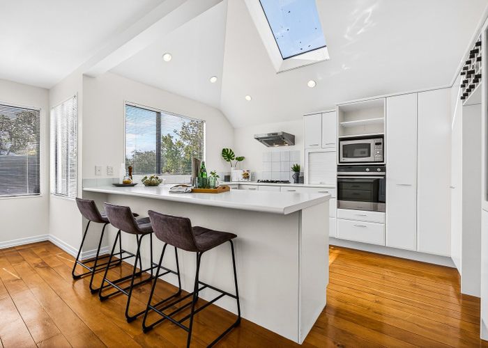  at 92a Ladies Mile, Remuera, Auckland City, Auckland