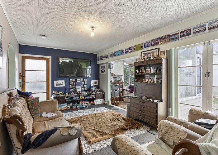  at 259 Rosebank Road, Avondale, Auckland