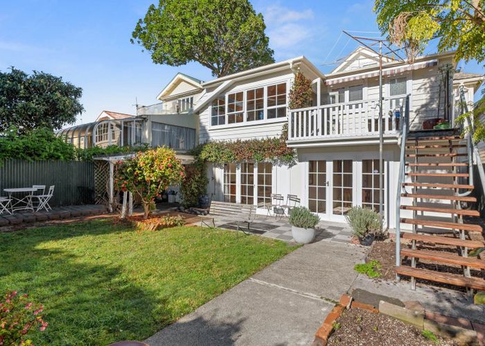 at 29 Queens Parade, Devonport, North Shore City, Auckland