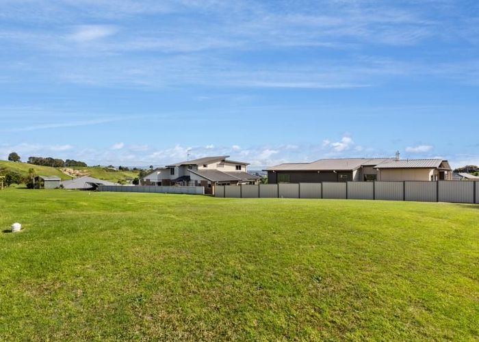  at 144 Waikite Road, Welcome Bay, Tauranga