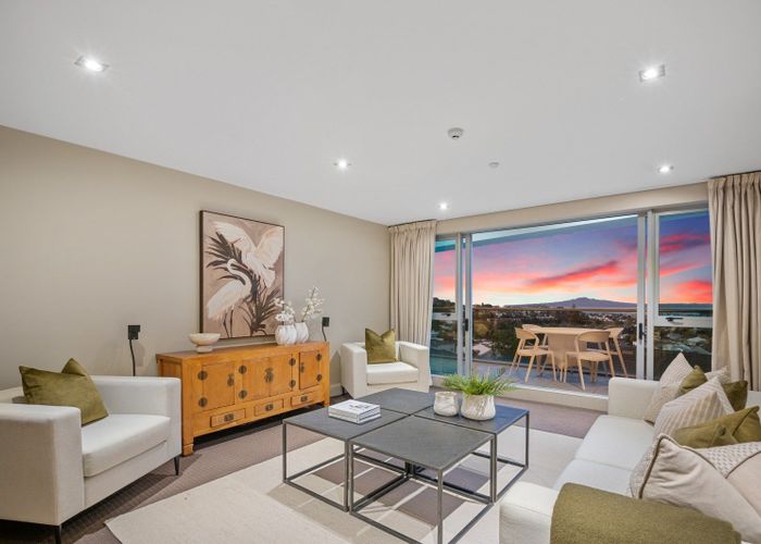  at Oakridge - Apt.501/10 Middleton Road, Remuera, Auckland City, Auckland
