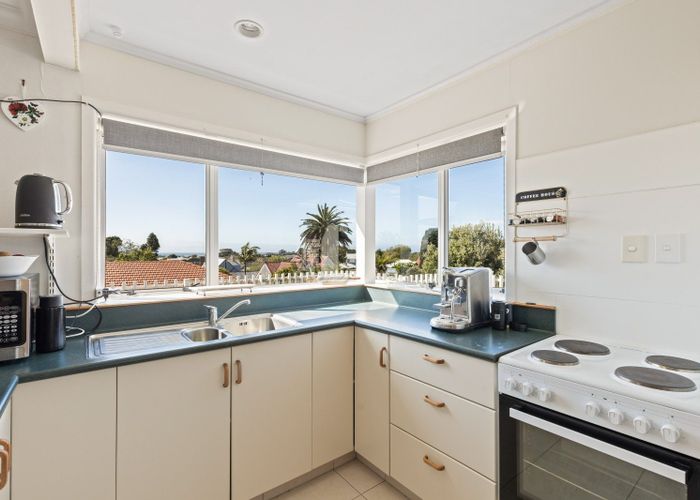  at 8 Lismore Street, Strandon, New Plymouth, Taranaki