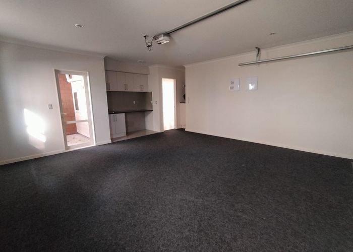  at 69 Castlederg Drive, Flat Bush, Manukau City, Auckland