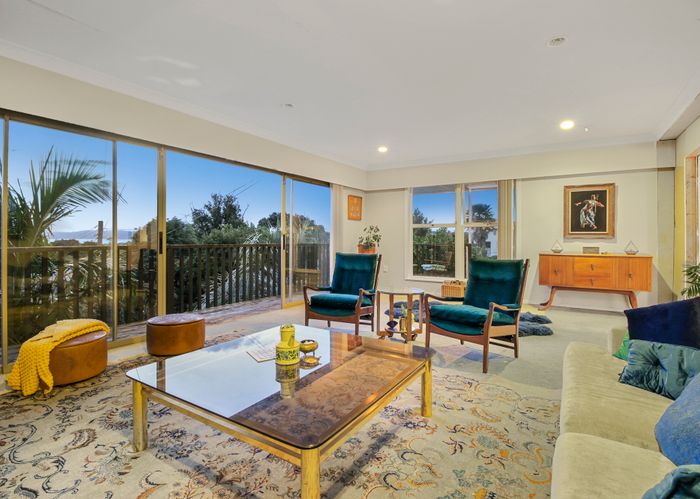  at 95 Wallace Road, Mangere Bridge, Auckland