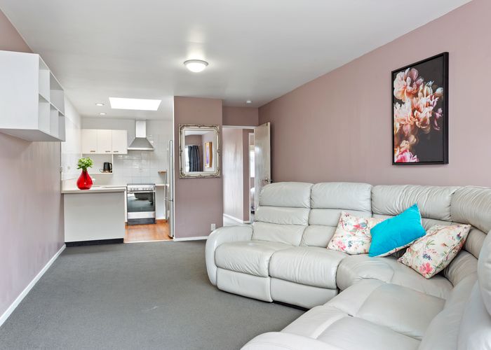  at 2/89 Brougham Street, Addington, Christchurch