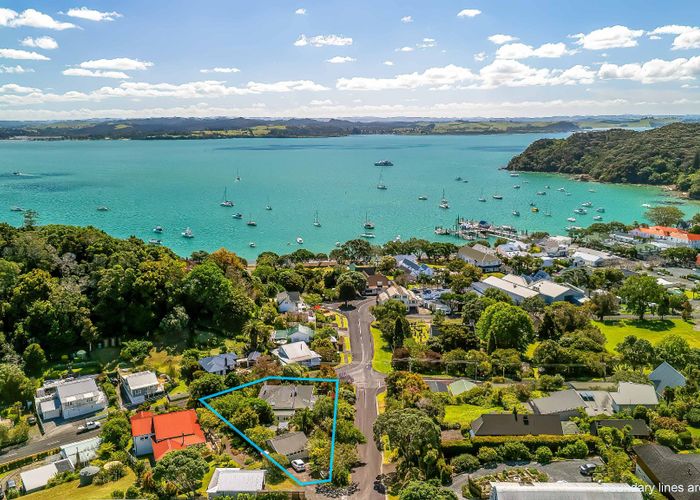  at 9 Robertson Street, Russell, Far North, Northland
