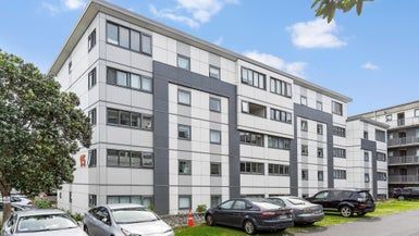  at 1B/15 Morning Star Place, St Lukes, Auckland