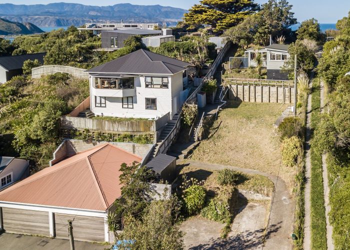  at 25 Hungerford Road, Lyall Bay, Wellington, Wellington