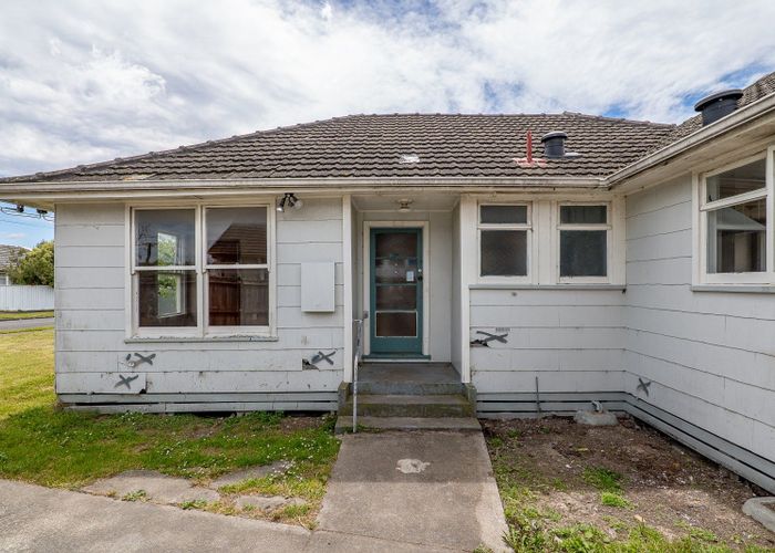  at 14 Ealing Street, Northcote, Christchurch City, Canterbury