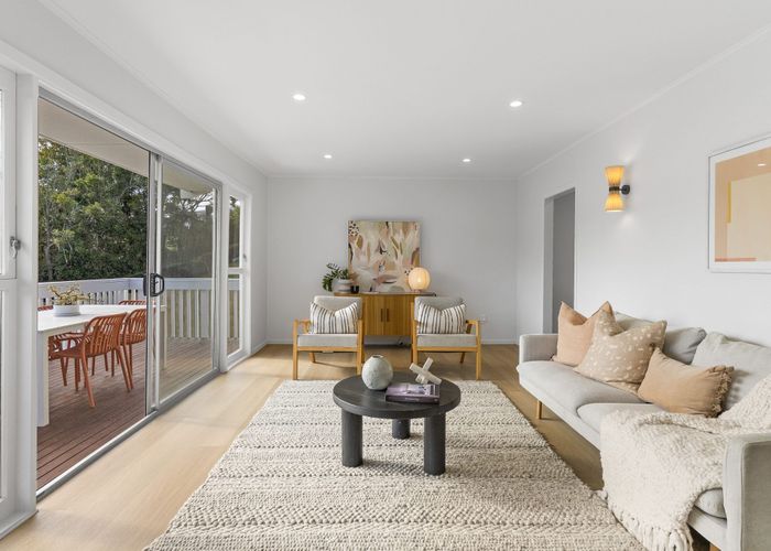  at 12 Kiernan Place, Kelston, Waitakere City, Auckland