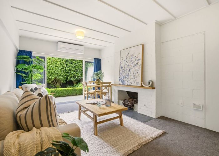  at 1/158 Papanui Road, Merivale, Christchurch City, Canterbury