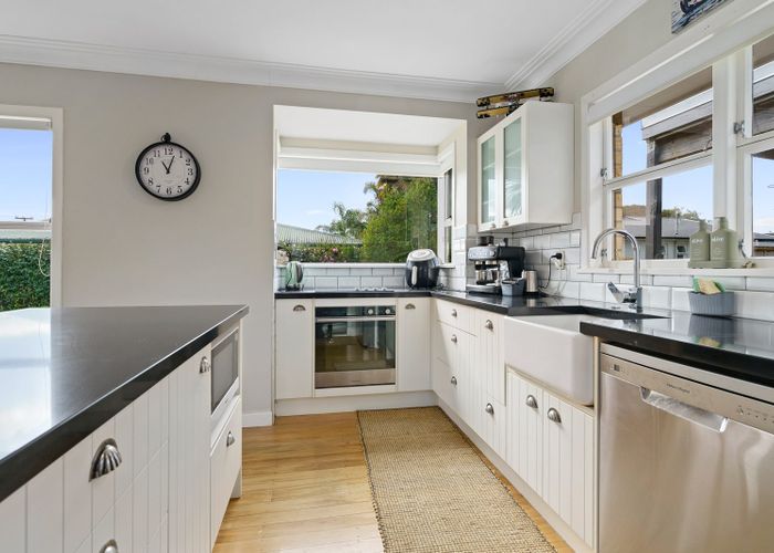  at 54 Chaucer Street, Leamington, Cambridge