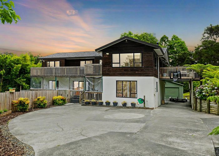  at 2A Parklands Avenue, Swanson, Auckland