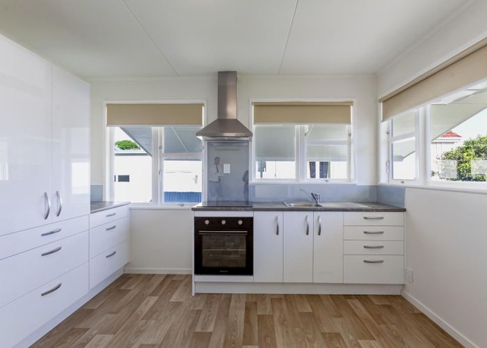 at 6 White Street, Taradale, Napier