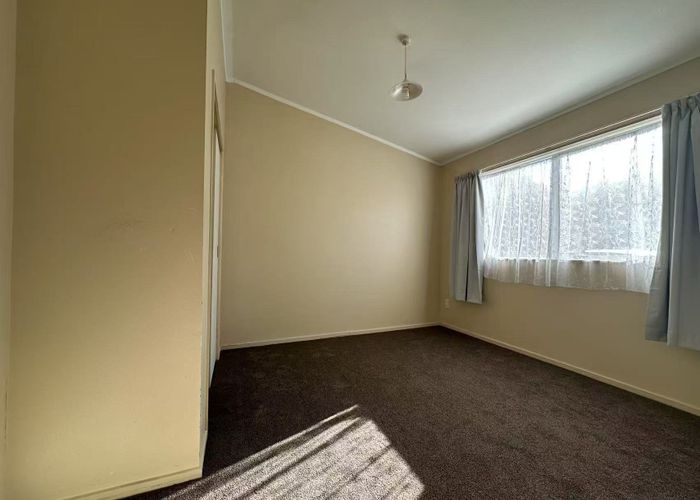  at 2/39D Tomo street, New Lynn, Waitakere City, Auckland