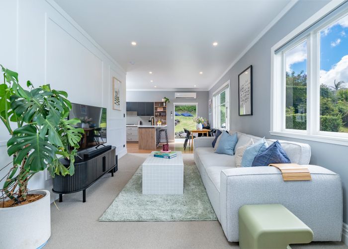  at 21 Columbia Road, Sandringham, Auckland City, Auckland