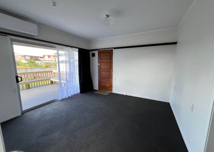  at 41 Manhattan Heights, Glendene, Waitakere City, Auckland