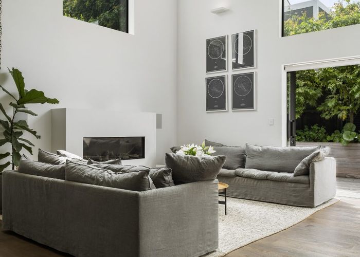  at 25A Premier Avenue, Point Chevalier, Auckland