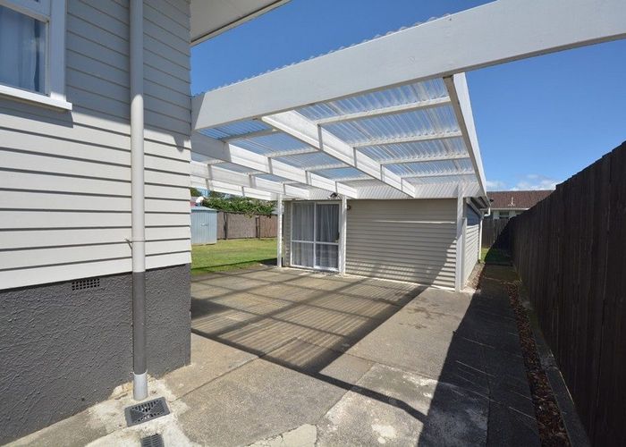  at 22 Duggan Avenue, Mangere, Manukau City, Auckland