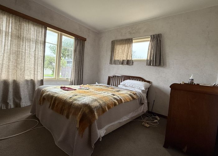  at 12 Crete Ave, Milford, North Shore City, Auckland