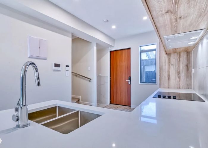 at 6/67 Kervil Ave, Te Atatu Peninsula, Waitakere City, Auckland