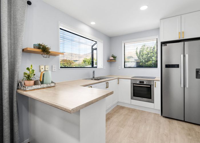  at 32 Scruttons Road, Hillsborough, Christchurch