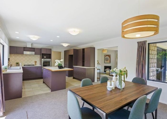  at 22 Leanne Way, Waikanae Beach, Waikanae