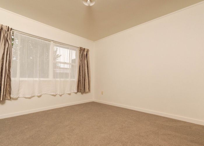  at 2/24 Shackleton Road, Mount Eden, Auckland City, Auckland