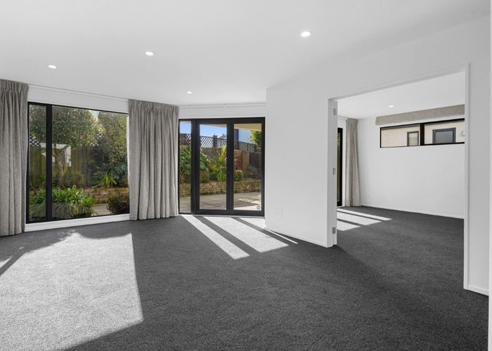  at 32 Oakford Close, Riccarton, Christchurch City, Canterbury