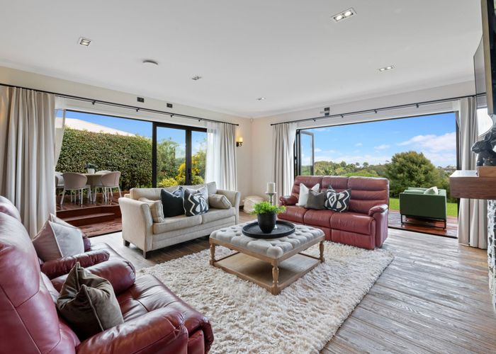 For sale 29 Sovereign Street, Flat Bush, Auckland homes.co.nz