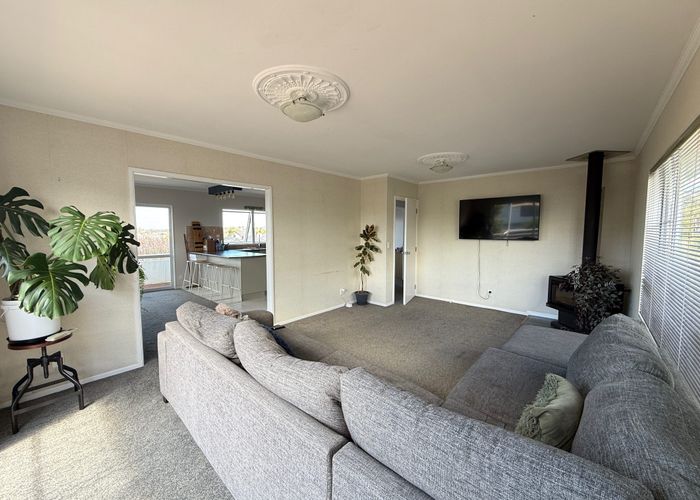  at 7 Soling Place, West Harbour, Waitakere City, Auckland