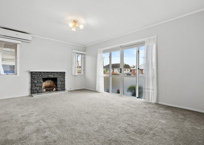  at 15 Velvet Crescent, Otara, Manukau City, Auckland