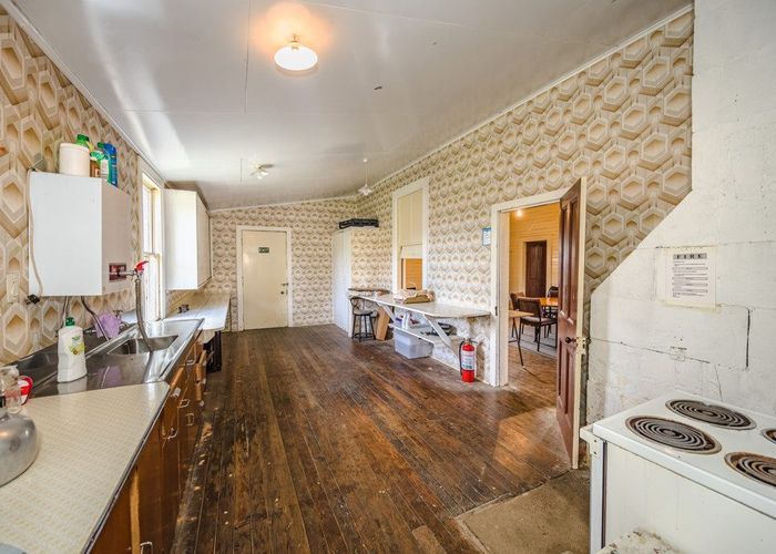  at 118 Windsor Street, Waitaki, Invercargill