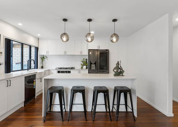  at 89 Baverstock Road, Flat Bush, Manukau City, Auckland