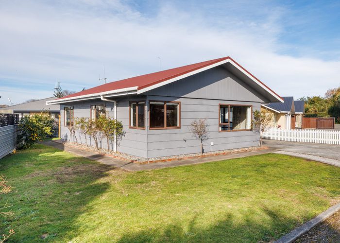  at 12 South Street, Feilding, Feilding