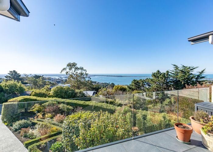  at 1 The Rise, Mount Pleasant, Christchurch