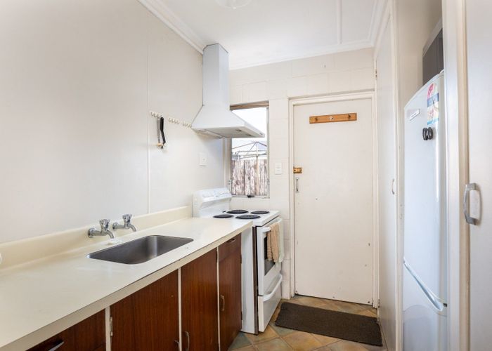  at 242C Huatoki Street, Upper Vogeltown, New Plymouth