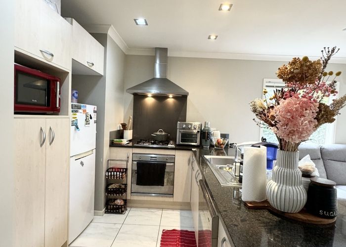  at 37 Norwood Drive, Flat Bush, Manukau City, Auckland