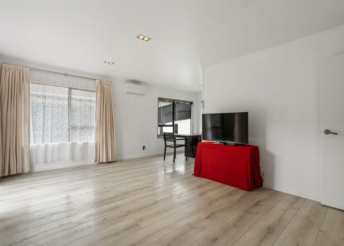  at 126 Spinella Drive, Bayview, North Shore City, Auckland