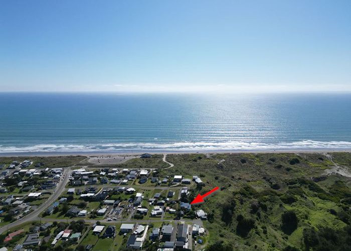  at 18 Brown Terrace, Foxton Beach, Foxton