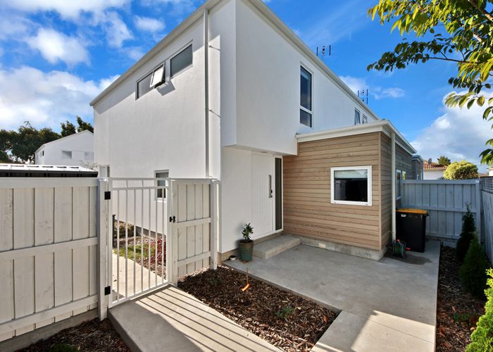  at 6/24 Dampier Street, Woolston, Christchurch City, Canterbury